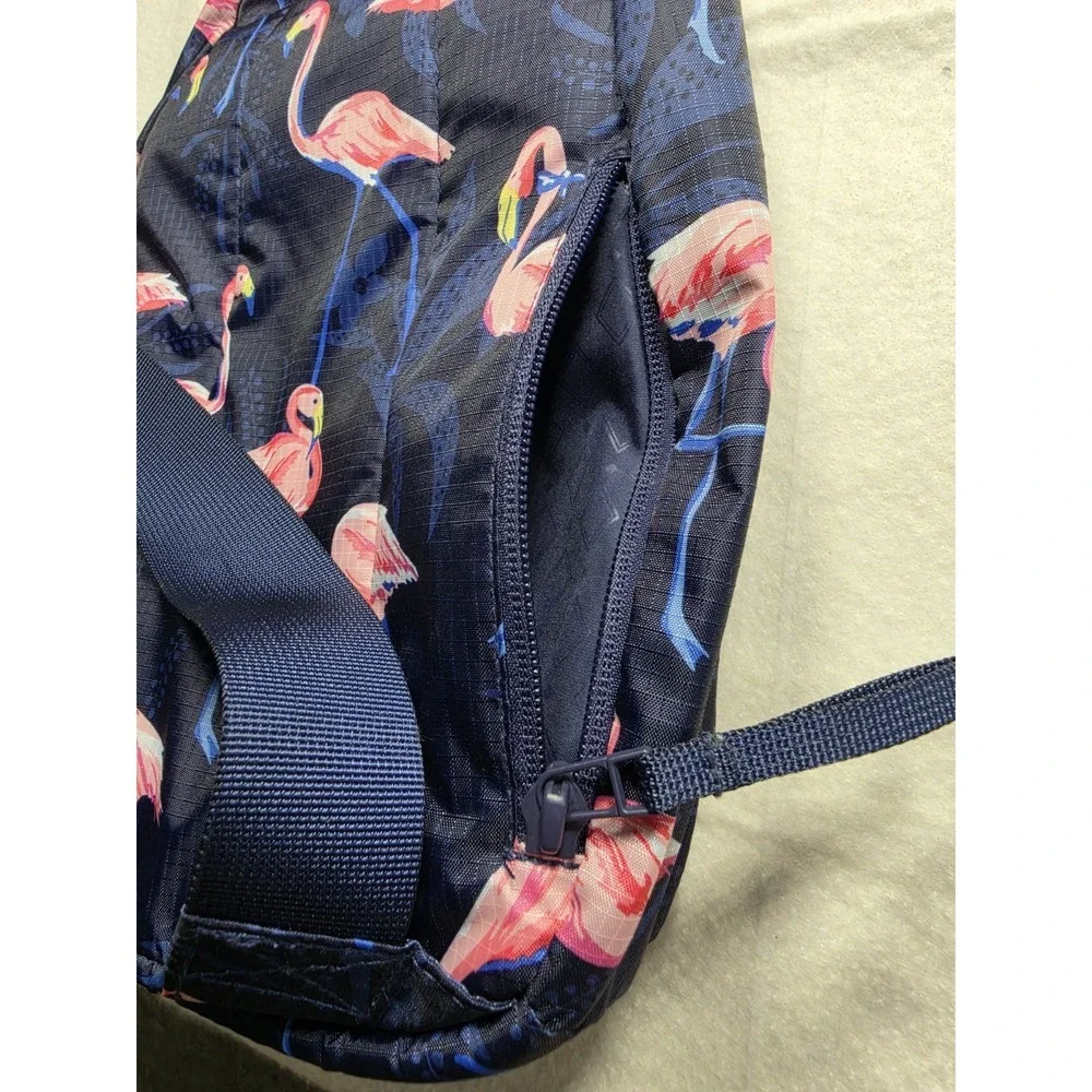 VERA BRADLEY RIPSTOCK SLING BACKPACK LARGE*FLAMINGO PARTY* BRIGHT & COLORFUL‎
